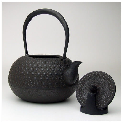 Nambu-Ironware Futon Style (Kikkō )