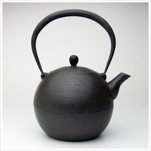 Nambu-Ironware Shinju Style (Itome)