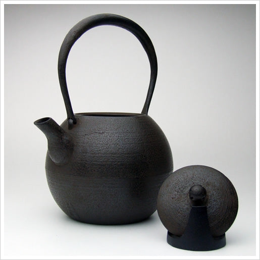 Nambu-Ironware Shinju Style (Itome)